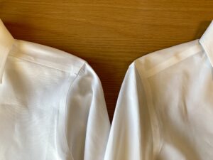 土井縫工所と鎌倉シャツの肩の比較